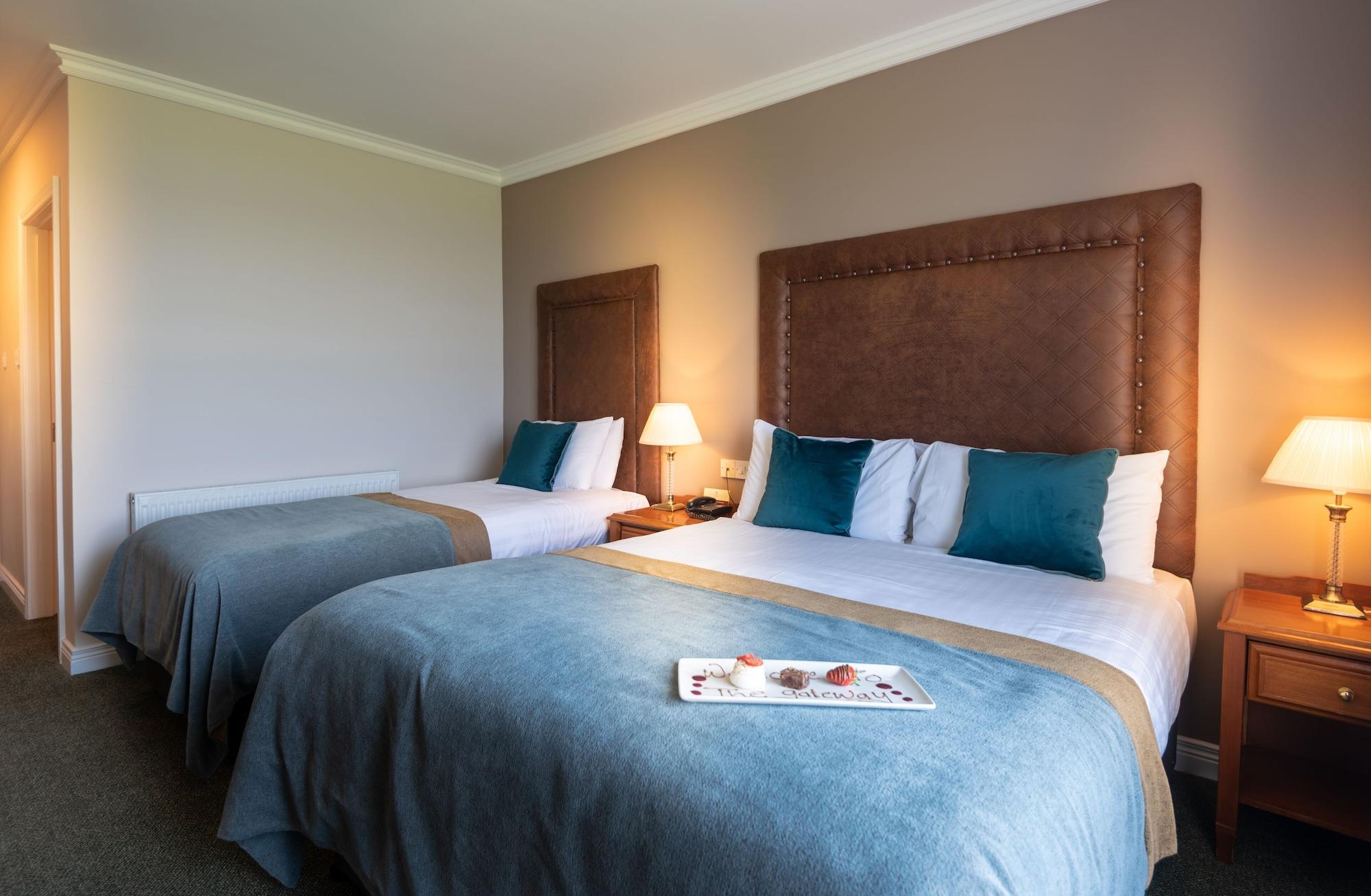 Inishowen Gateway Hotel 번크라나 외부 사진