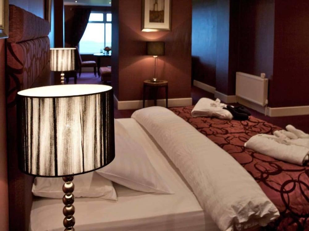 Inishowen Gateway Hotel 번크라나 외부 사진