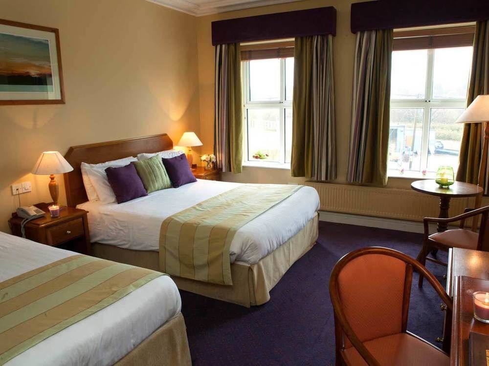 Inishowen Gateway Hotel 번크라나 외부 사진