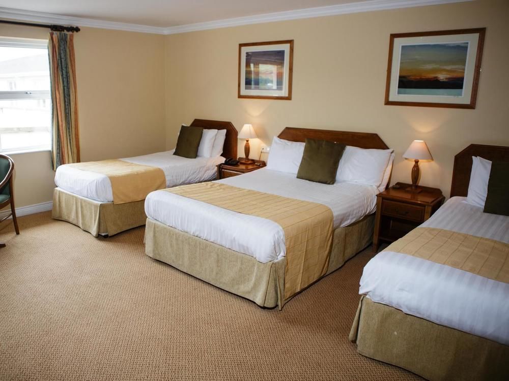 Inishowen Gateway Hotel 번크라나 외부 사진